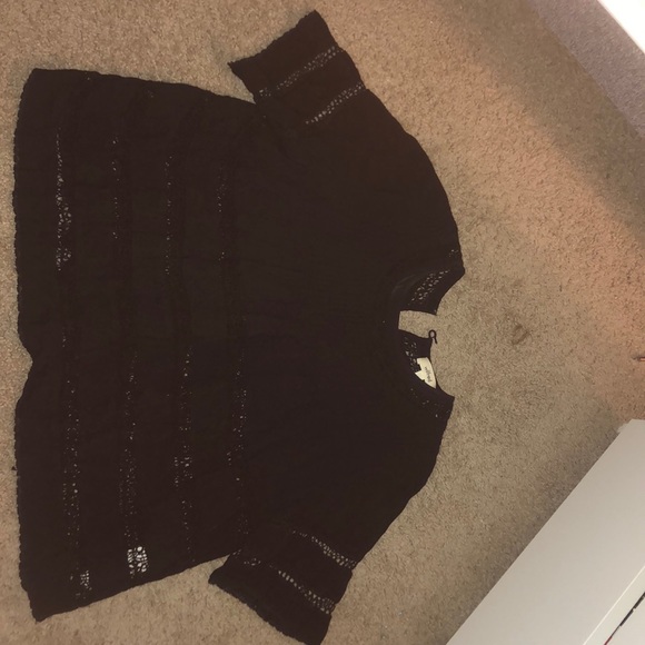 Aritzia summer blouse